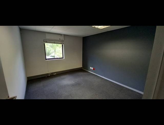 342M² OFFICE TO LET IN RIVONIA